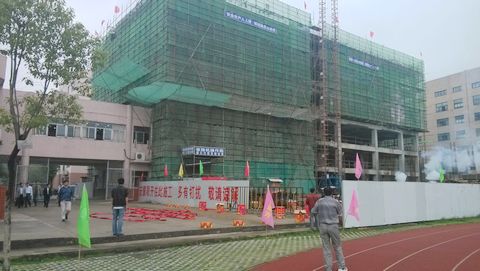 �������ս�����̳- ��Ȩ���Ĳ��˵�����