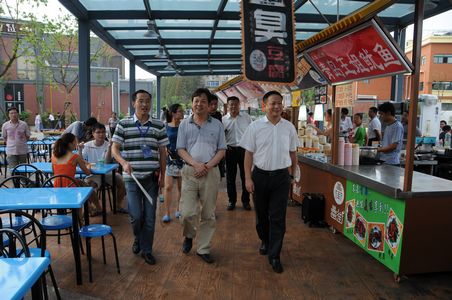 �������ս�����̳- ��Ȩ���Ĳ��˵�����