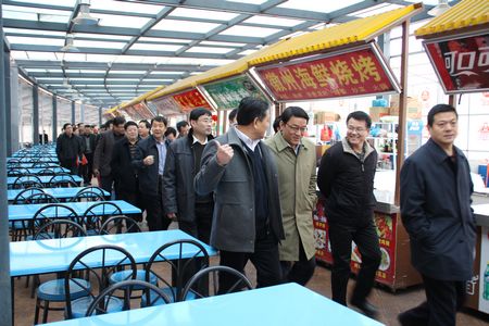 �������ս�����̳- ��Ȩ���Ĳ��˵�����