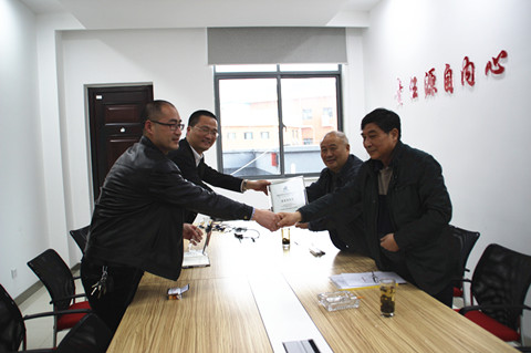 �������ս�����̳- ��Ȩ���Ĳ��˵�����