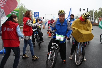 �������ս�����̳- ��Ȩ���Ĳ��˵�����