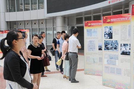 �������ս�����̳- ��Ȩ���Ĳ��˵�����