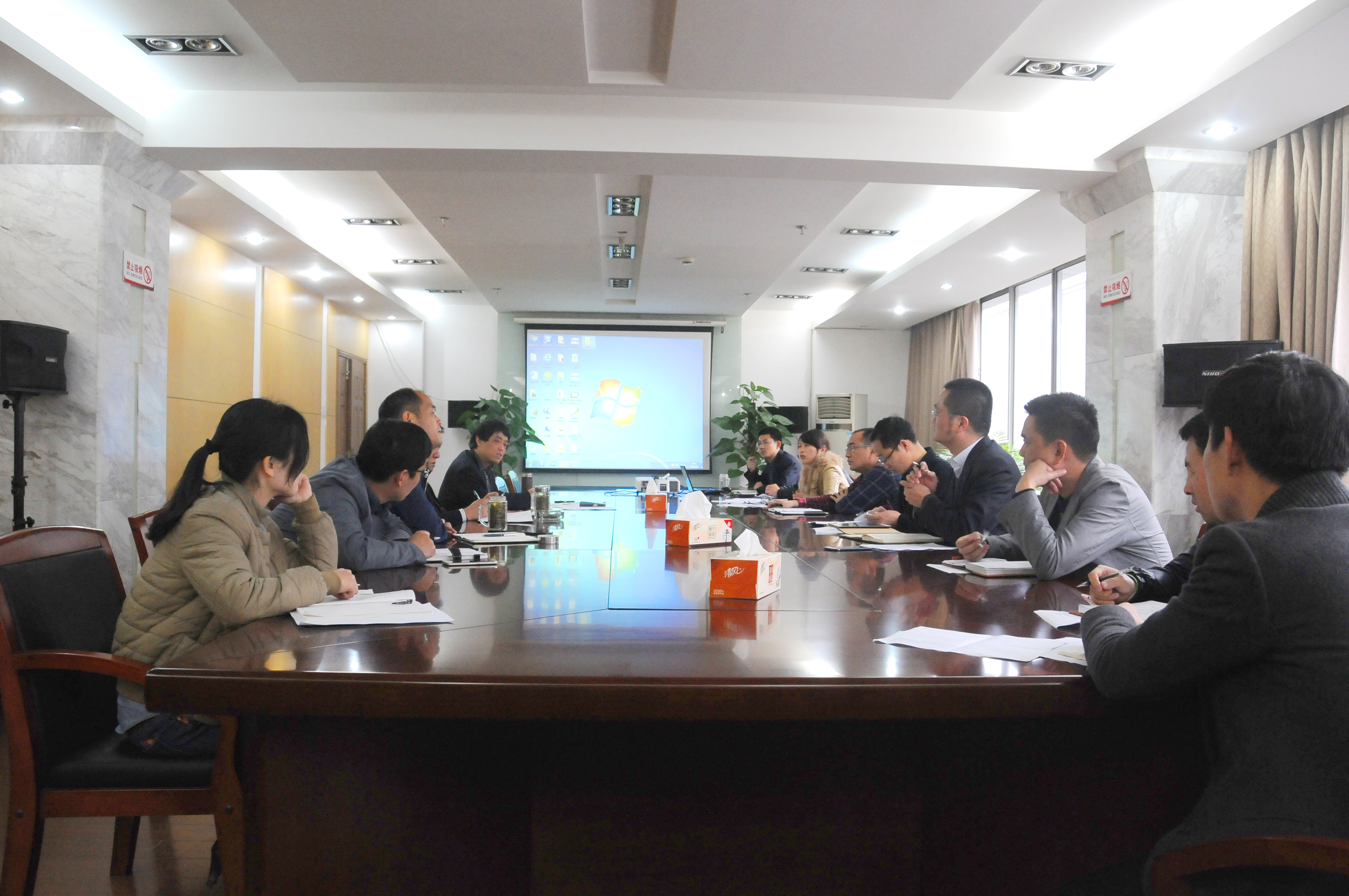 �������ս�����̳- ��Ȩ���Ĳ��˵�����