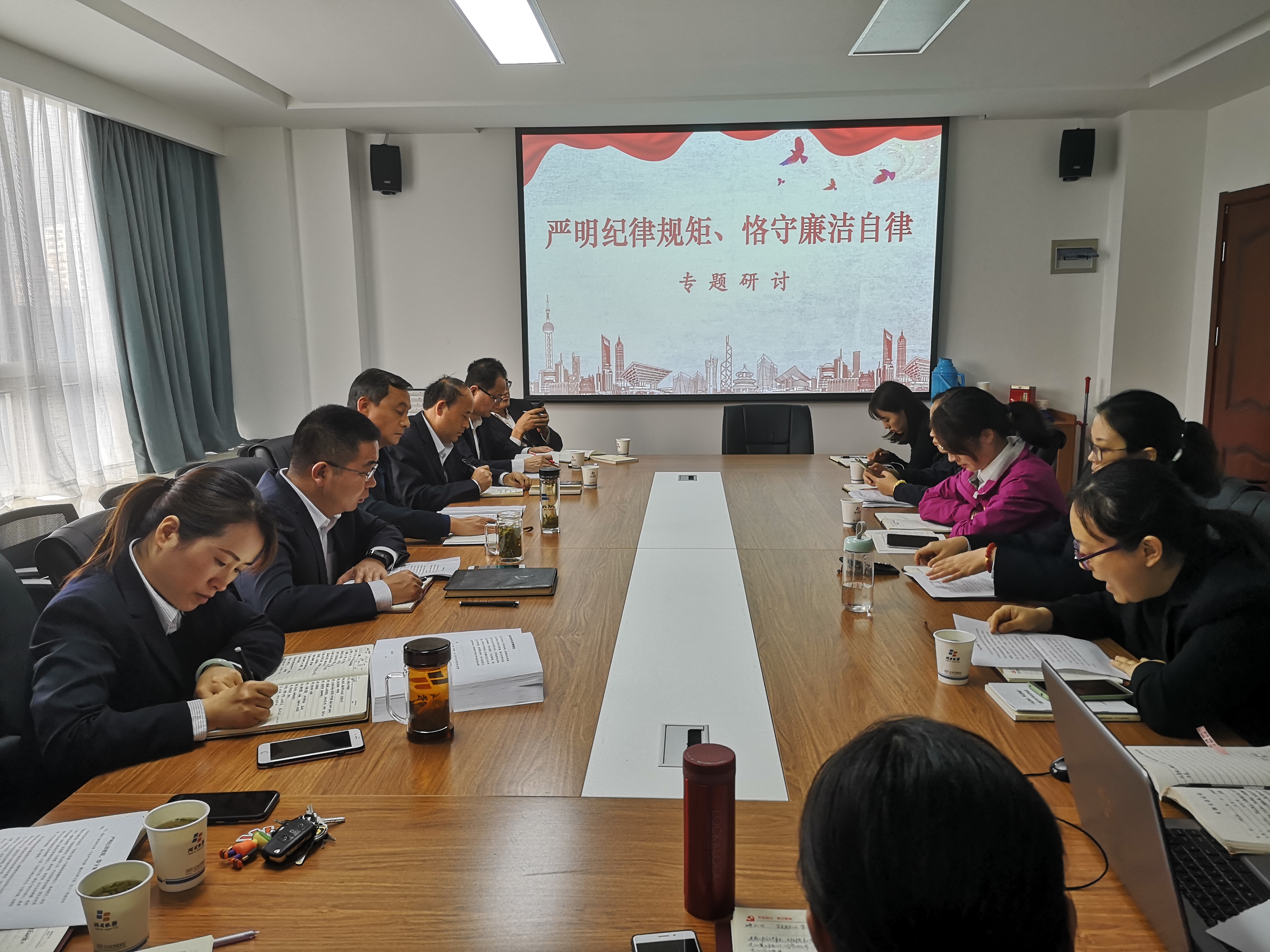 E5AAF4E693F28F8AA6BBD0A7CF19A41A.jpg E5AAF4E693F28F8AA6BBD0A7CF19A41A.jpg