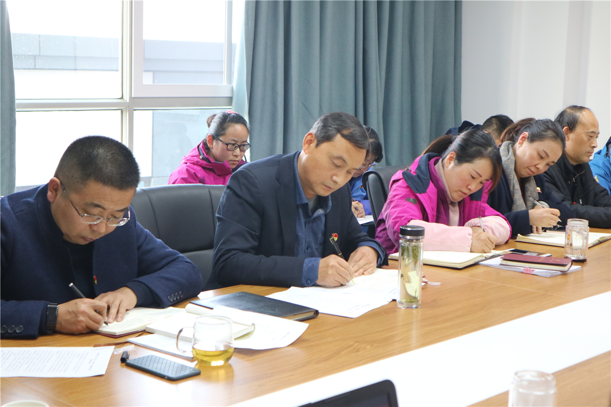 IMG_4664_.jpg IMG_4664_.jpg