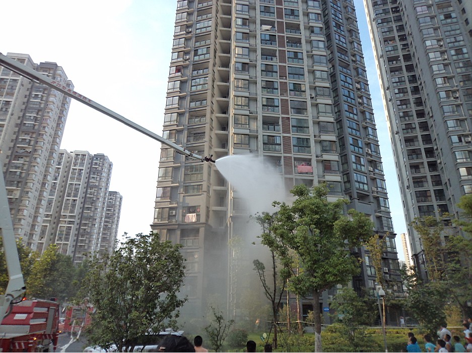 �������ս�����̳- ��Ȩ���Ĳ��˵�����