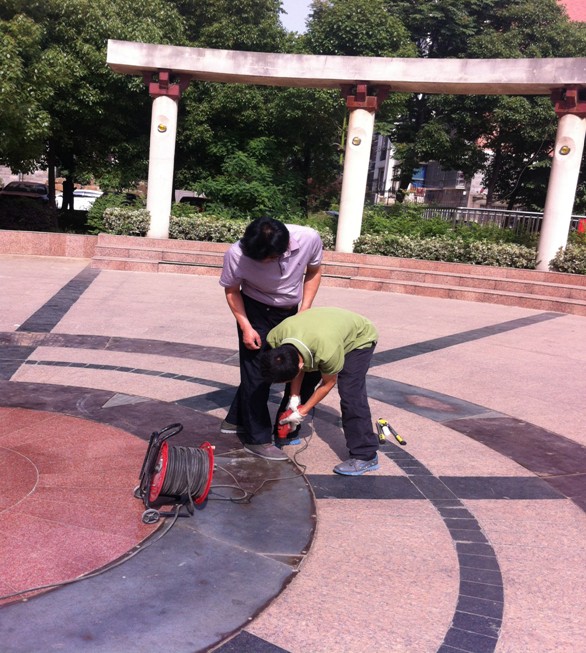 �������ս�����̳- ��Ȩ���Ĳ��˵�����