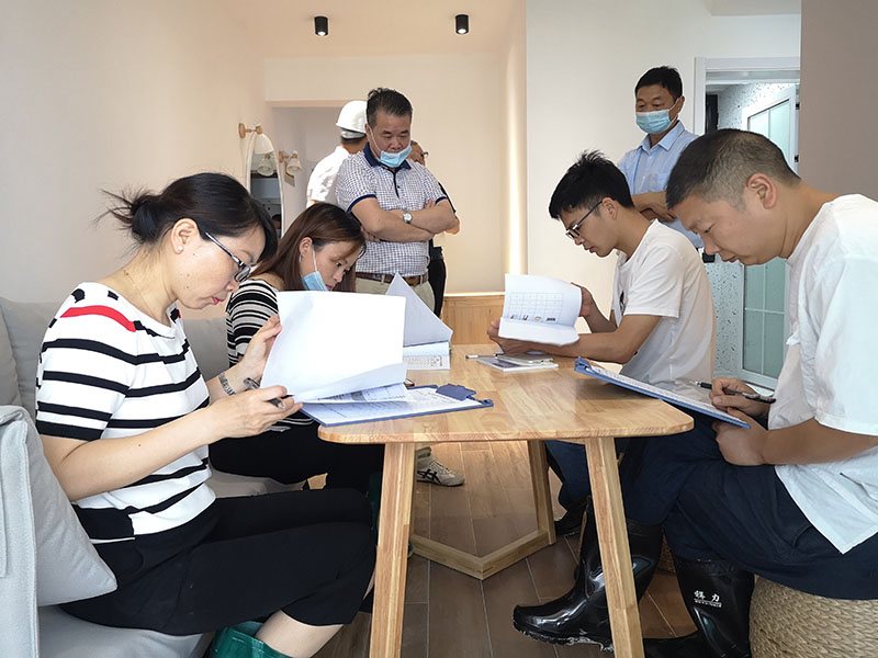 �������ս�����̳- ��Ȩ���Ĳ��˵�����