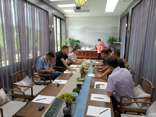 �������ս�����̳- ��Ȩ���Ĳ��˵�����