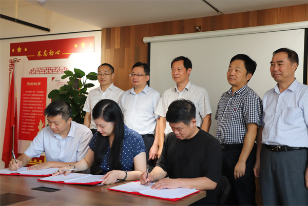 �������ս�����̳- ��Ȩ���Ĳ��˵�����