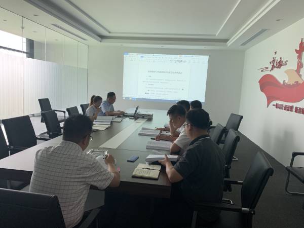 �������ս�����̳- ��Ȩ���Ĳ��˵�����