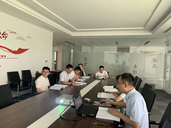 �������ս�����̳- ��Ȩ���Ĳ��˵�����