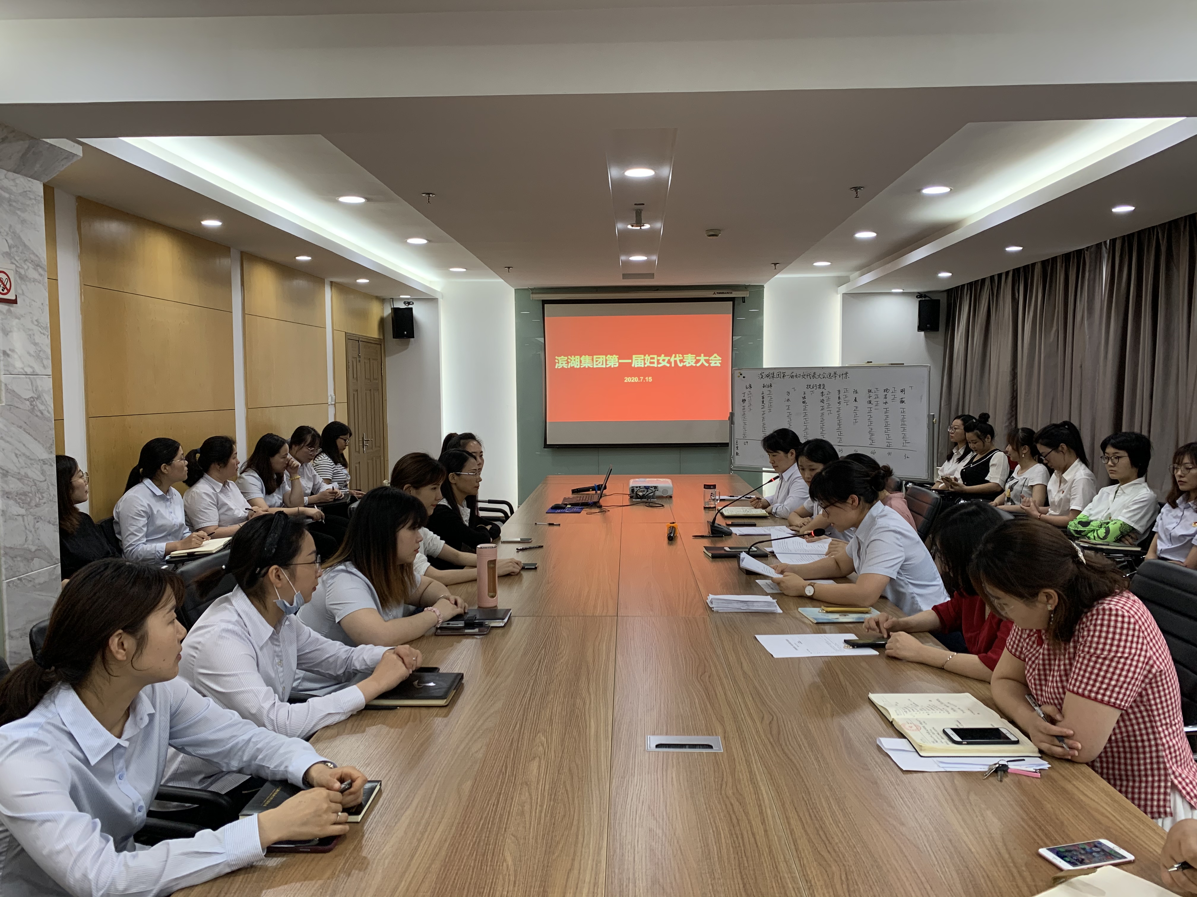 �������ս�����̳- ��Ȩ���Ĳ��˵�����