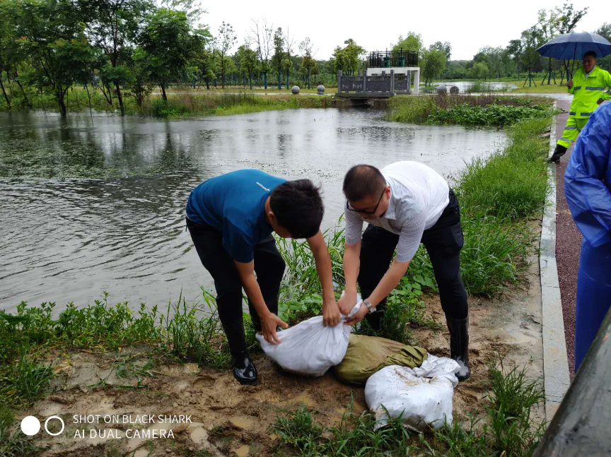 �������ս�����̳- ��Ȩ���Ĳ��˵�����