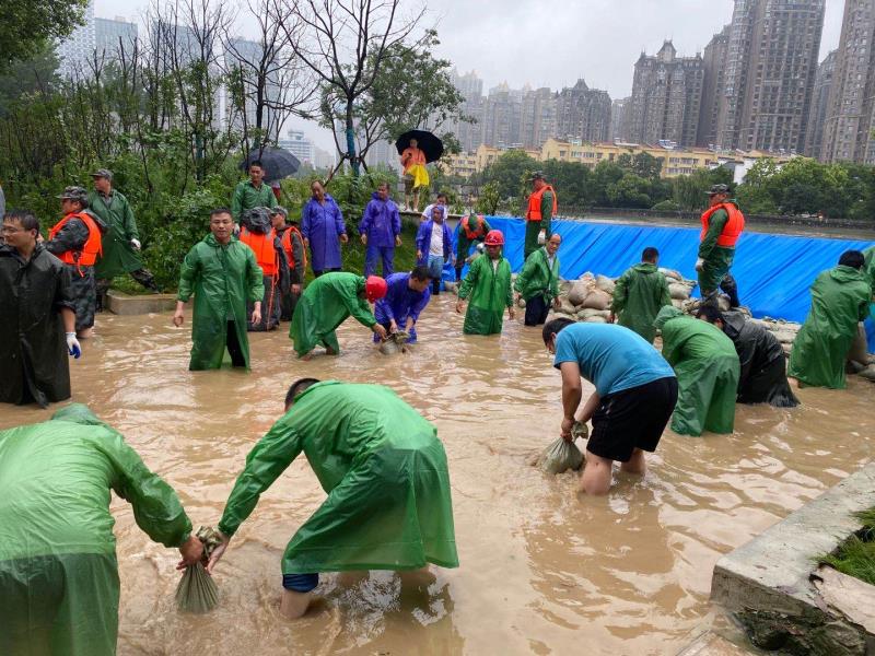 �������ս�����̳- ��Ȩ���Ĳ��˵�����