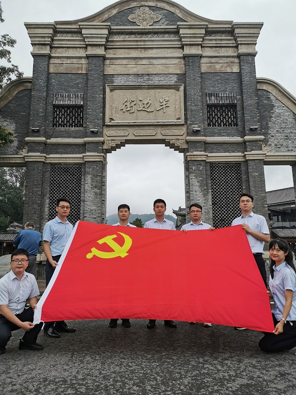 �������ս�����̳- ��Ȩ���Ĳ��˵�����