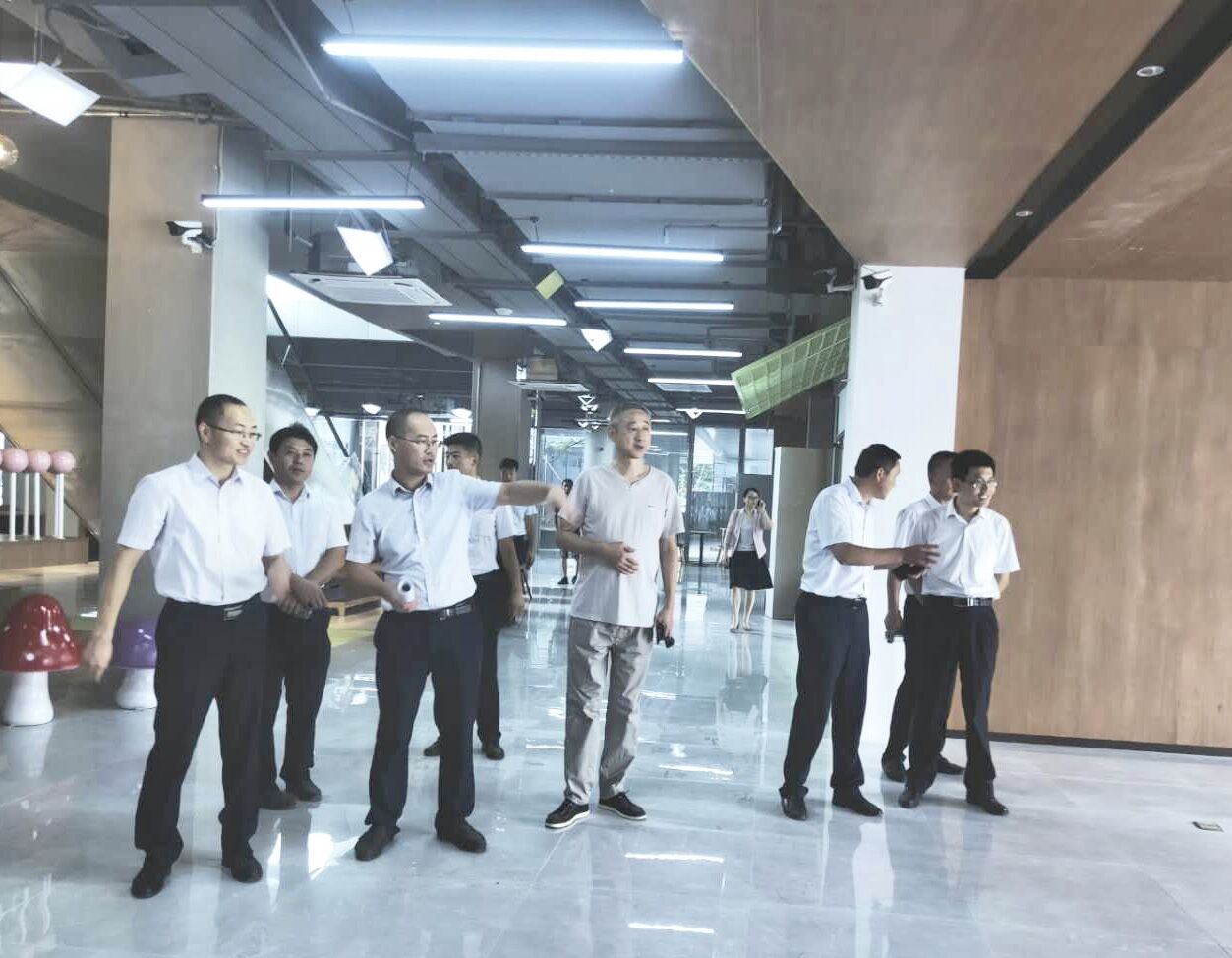 �������ս�����̳- ��Ȩ���Ĳ��˵�����