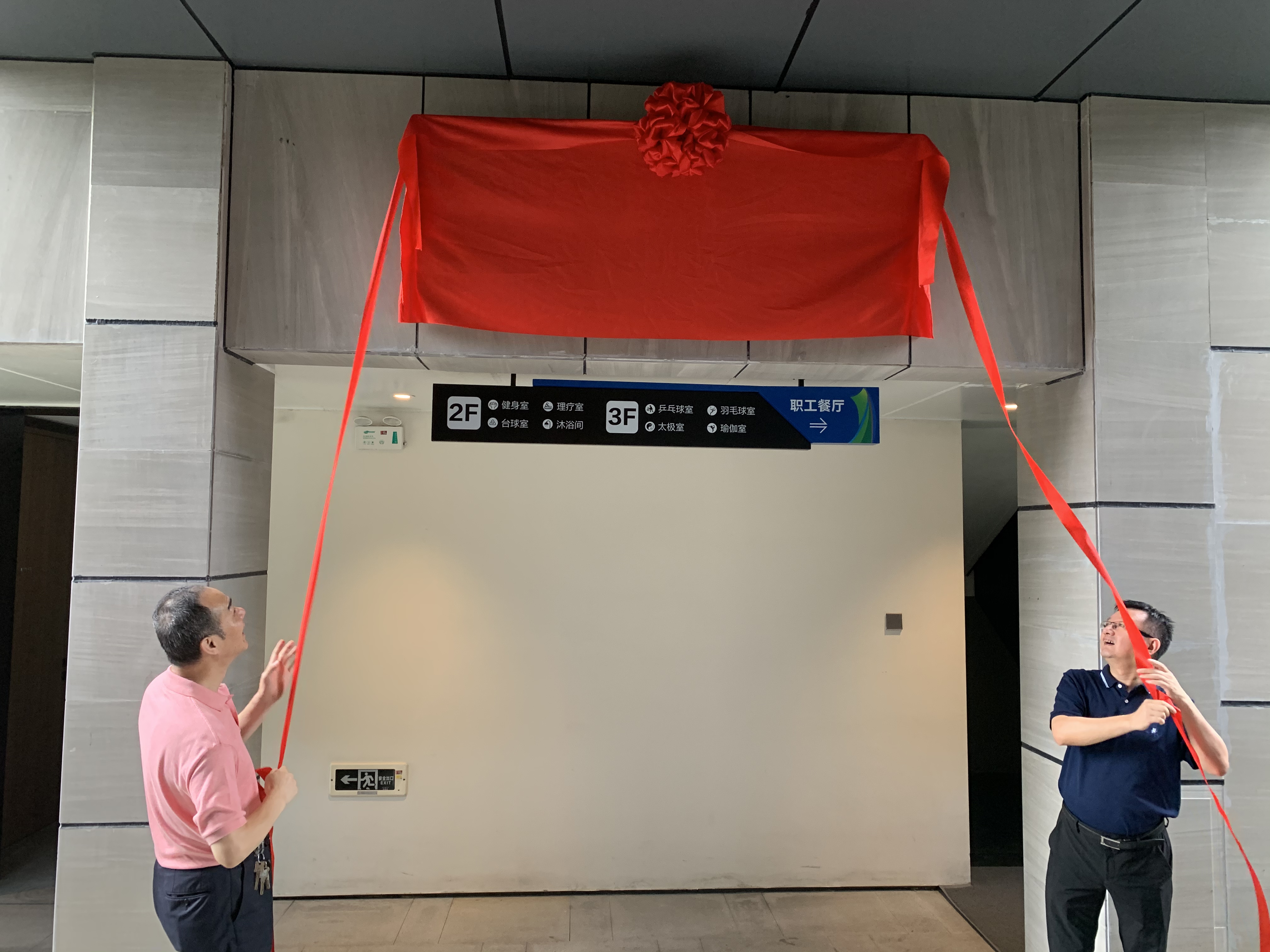 �������ս�����̳- ��Ȩ���Ĳ��˵�����