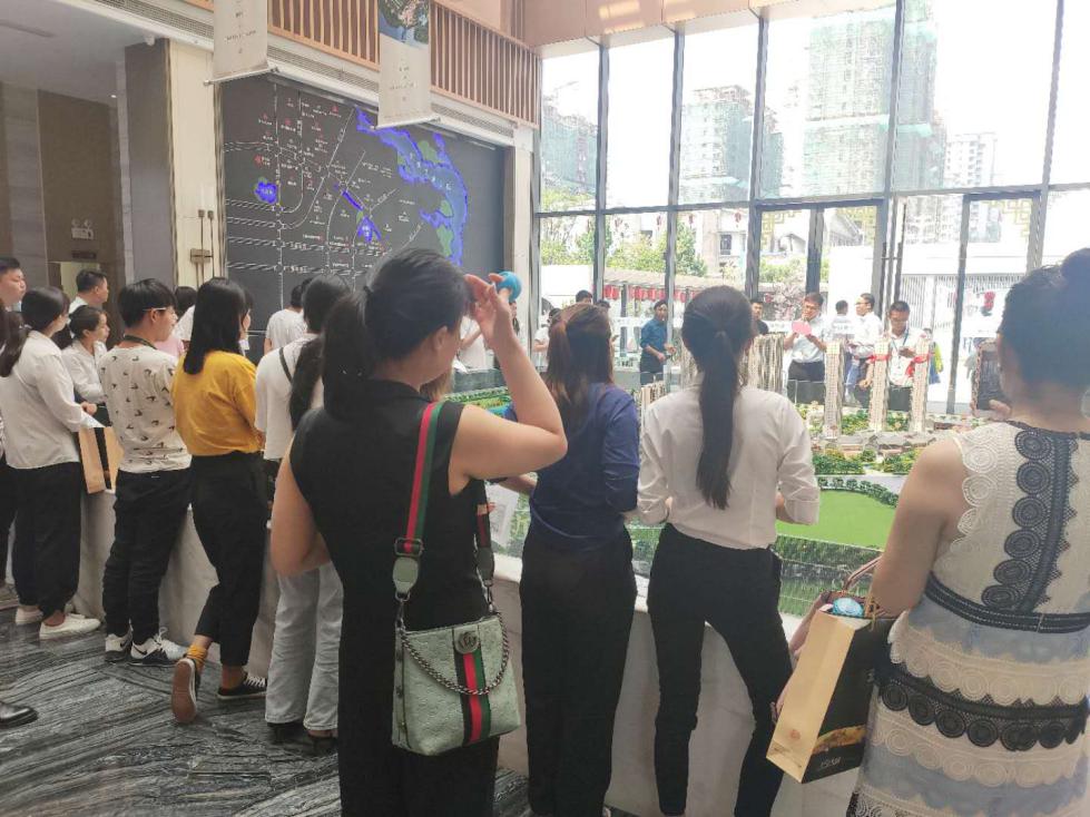 �������ս�����̳- ��Ȩ���Ĳ��˵�����