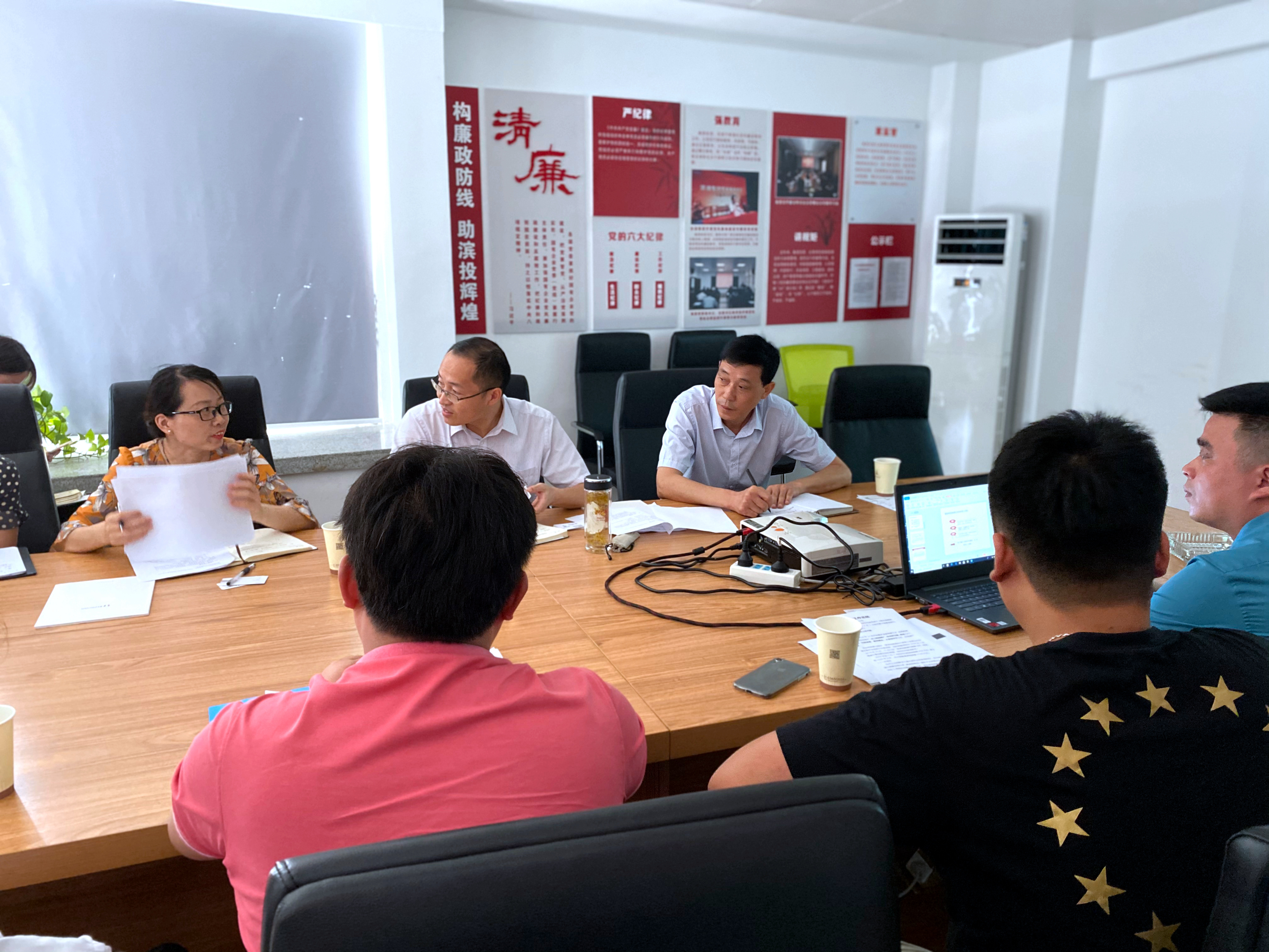 �������ս�����̳- ��Ȩ���Ĳ��˵�����