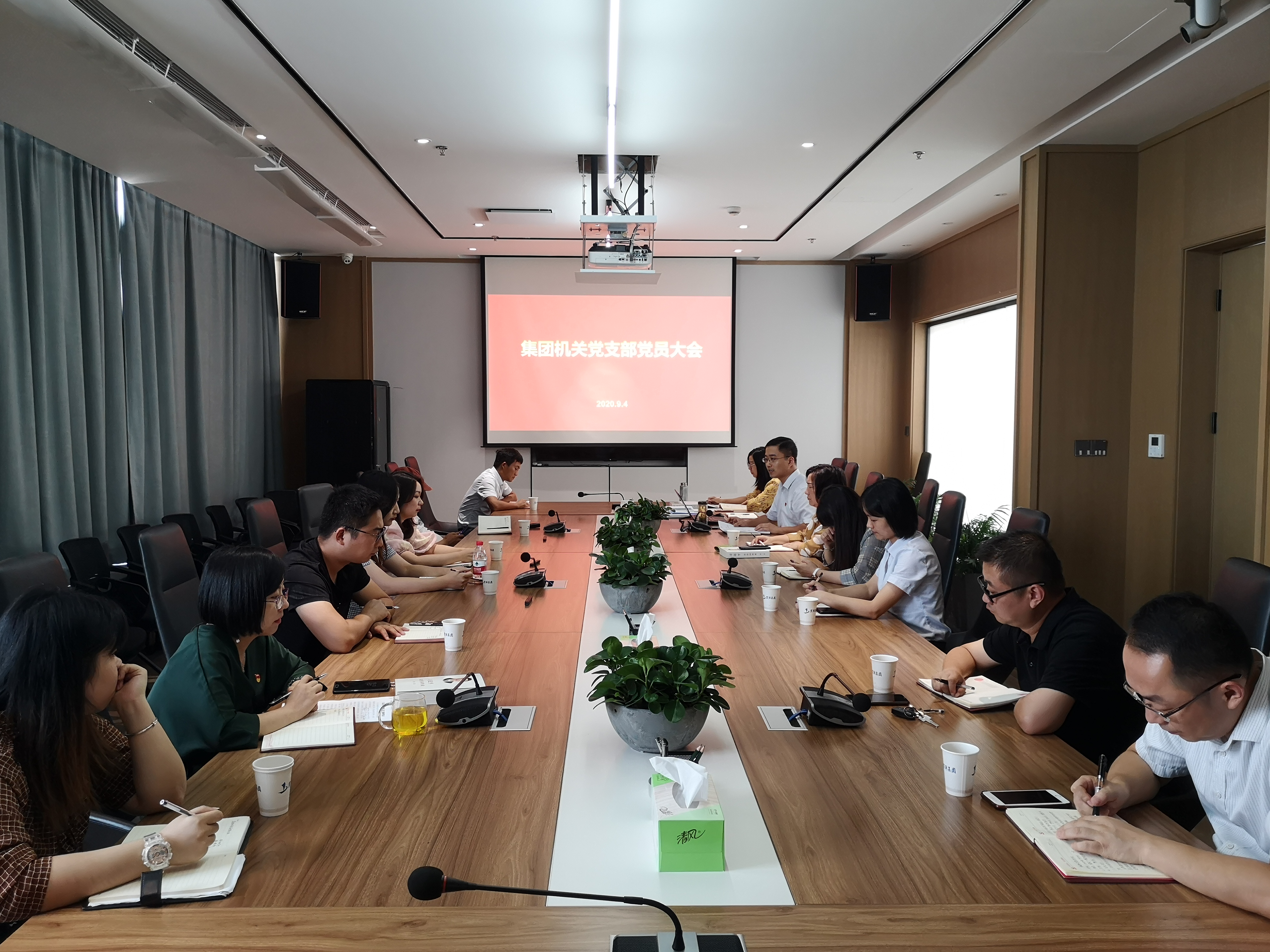 �������ս�����̳- ��Ȩ���Ĳ��˵�����