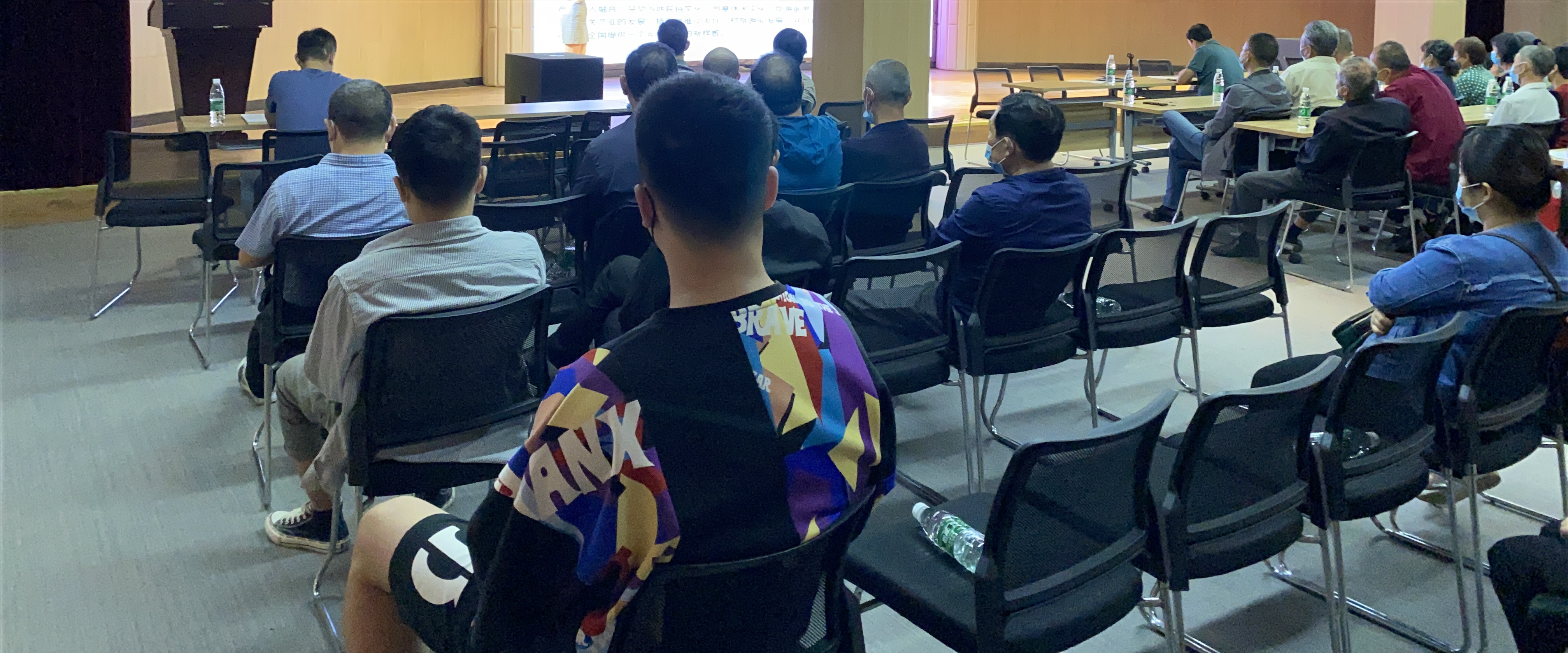 �������ս�����̳- ��Ȩ���Ĳ��˵�����