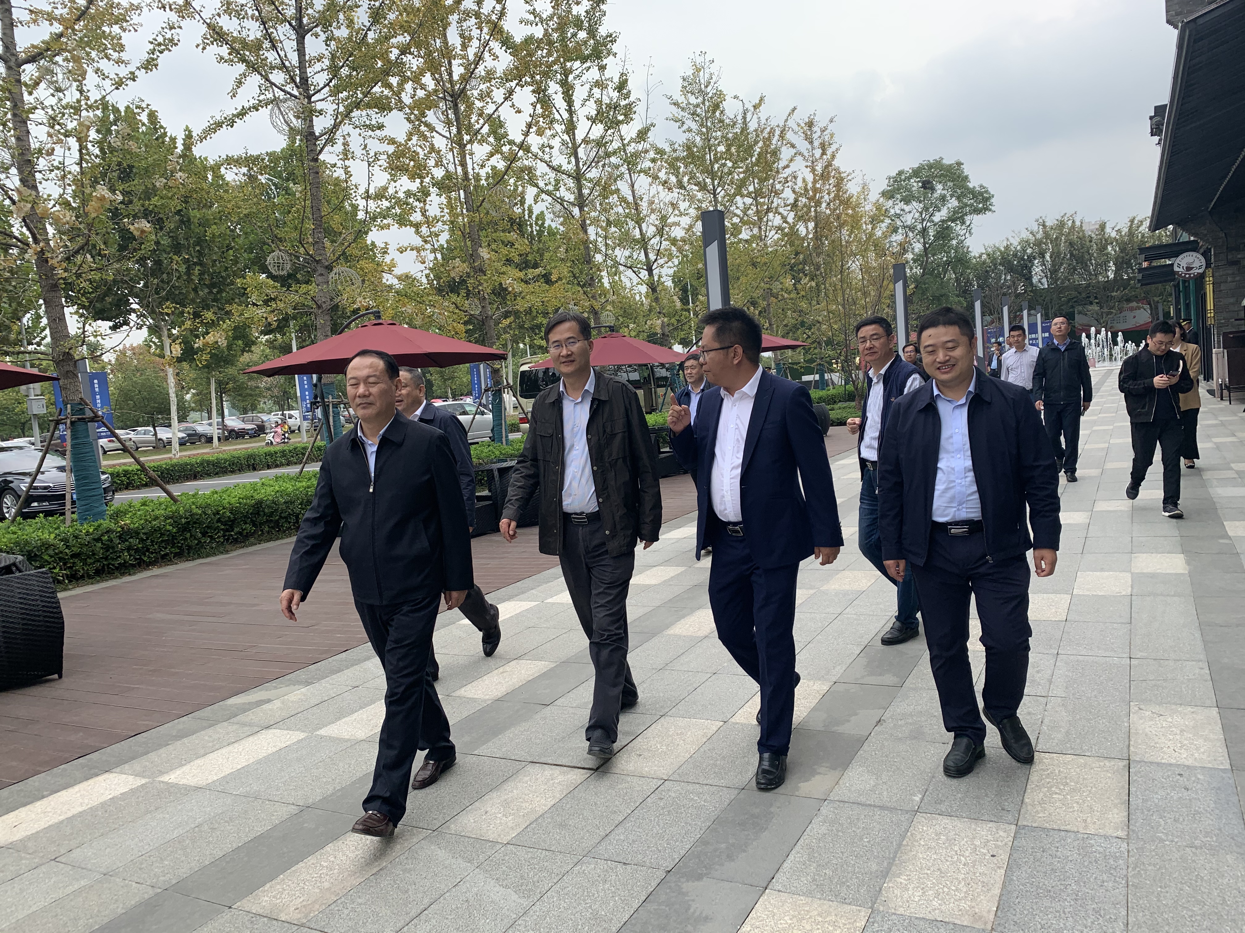 �������ս�����̳- ��Ȩ���Ĳ��˵�����