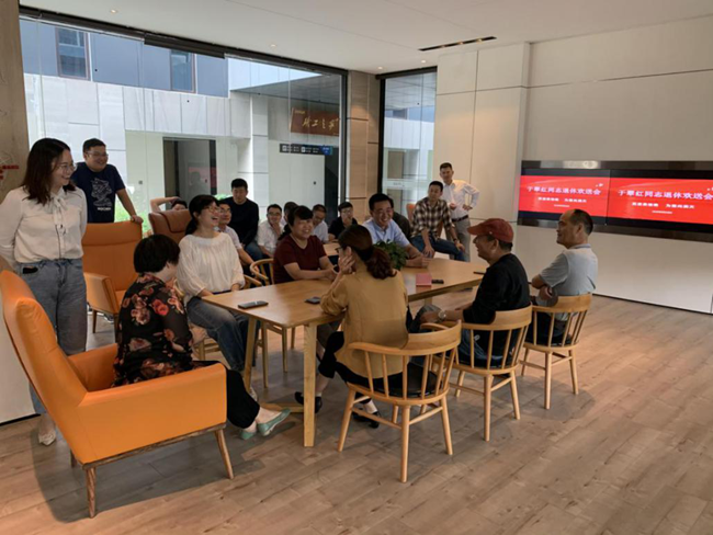 �������ս�����̳- ��Ȩ���Ĳ��˵�����