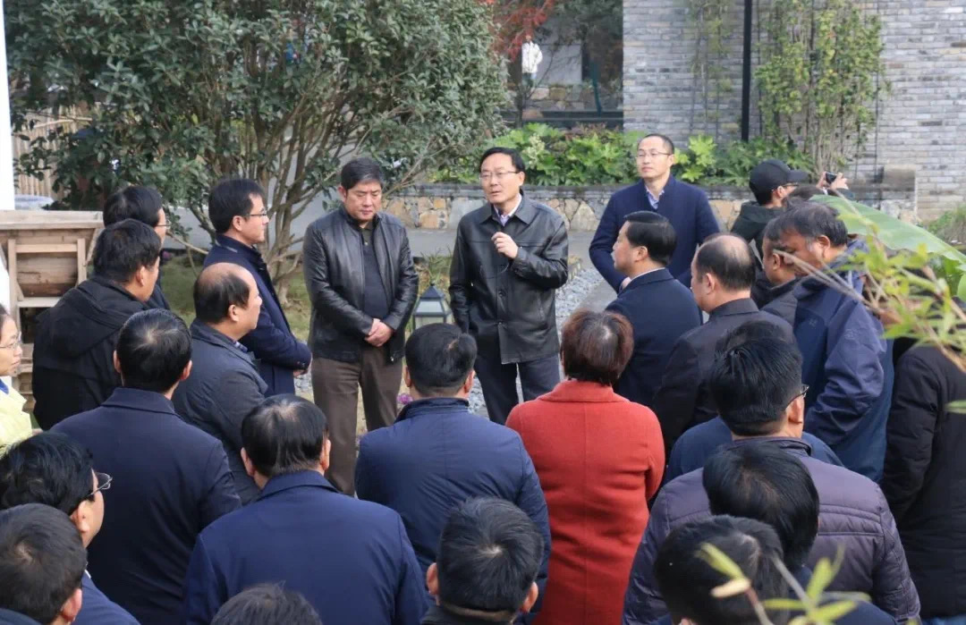 �������ս�����̳- ��Ȩ���Ĳ��˵�����