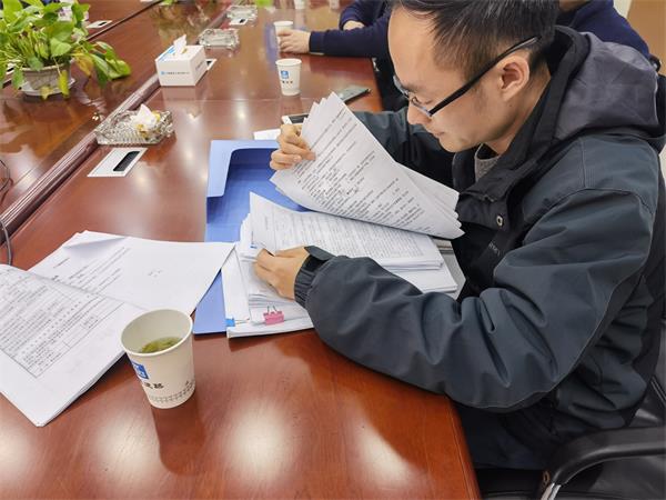 �������ս�����̳- ��Ȩ���Ĳ��˵�����