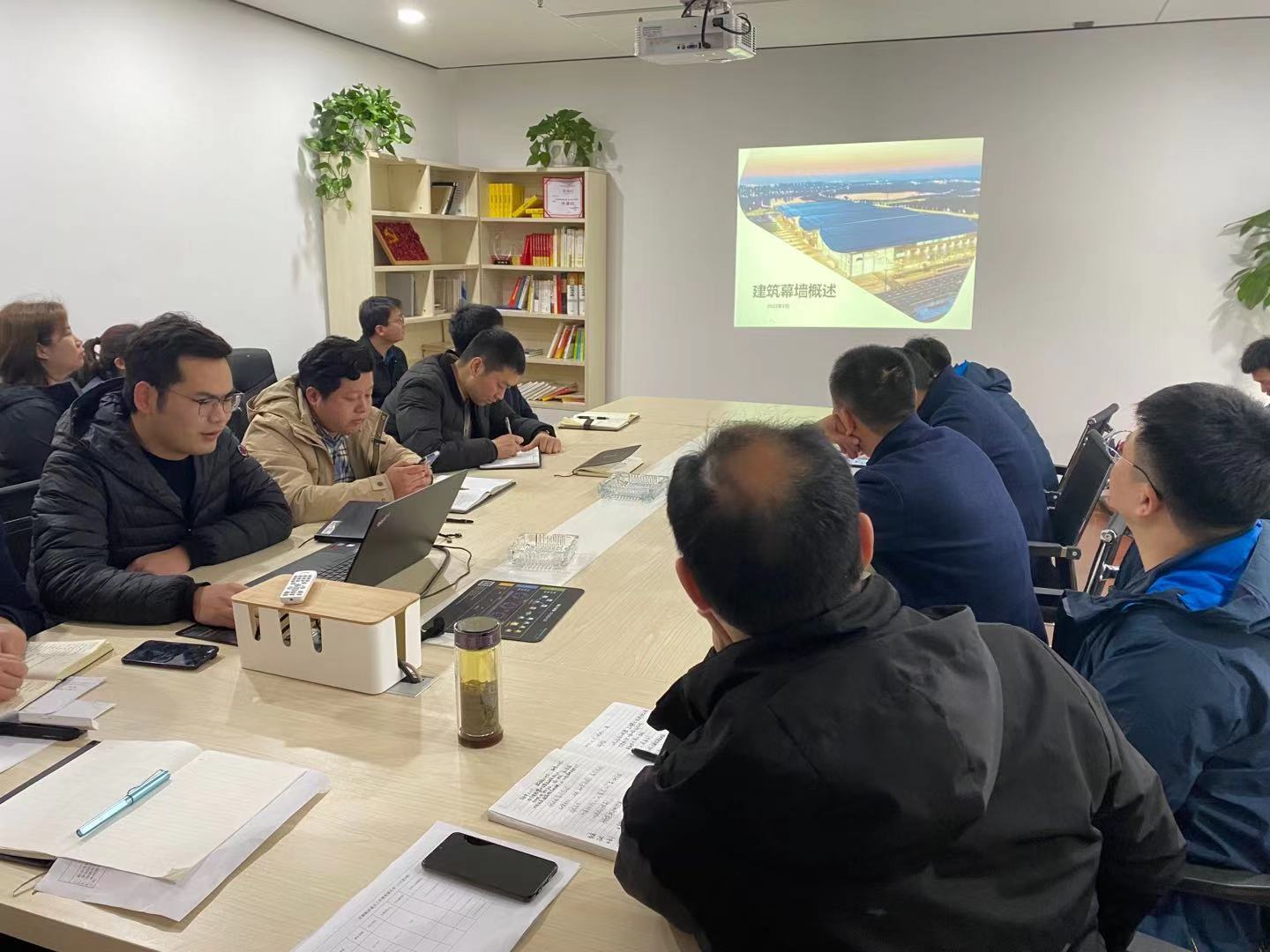 �������ս�����̳- ��Ȩ���Ĳ��˵�����