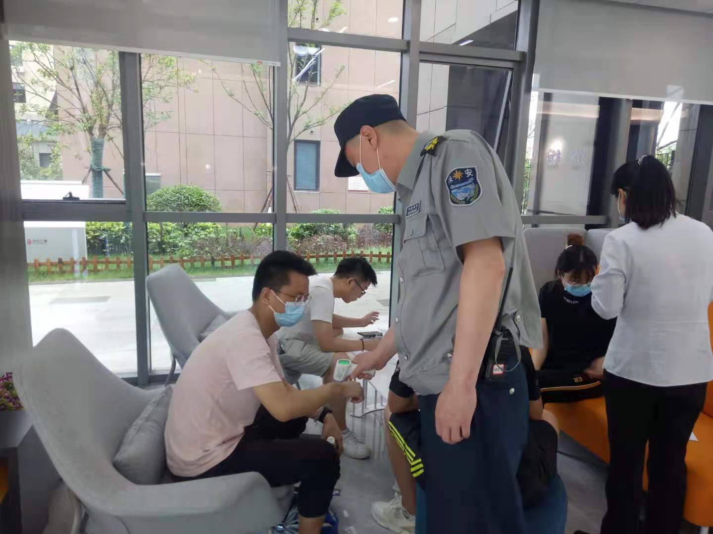 �������ս�����̳- ��Ȩ���Ĳ��˵�����