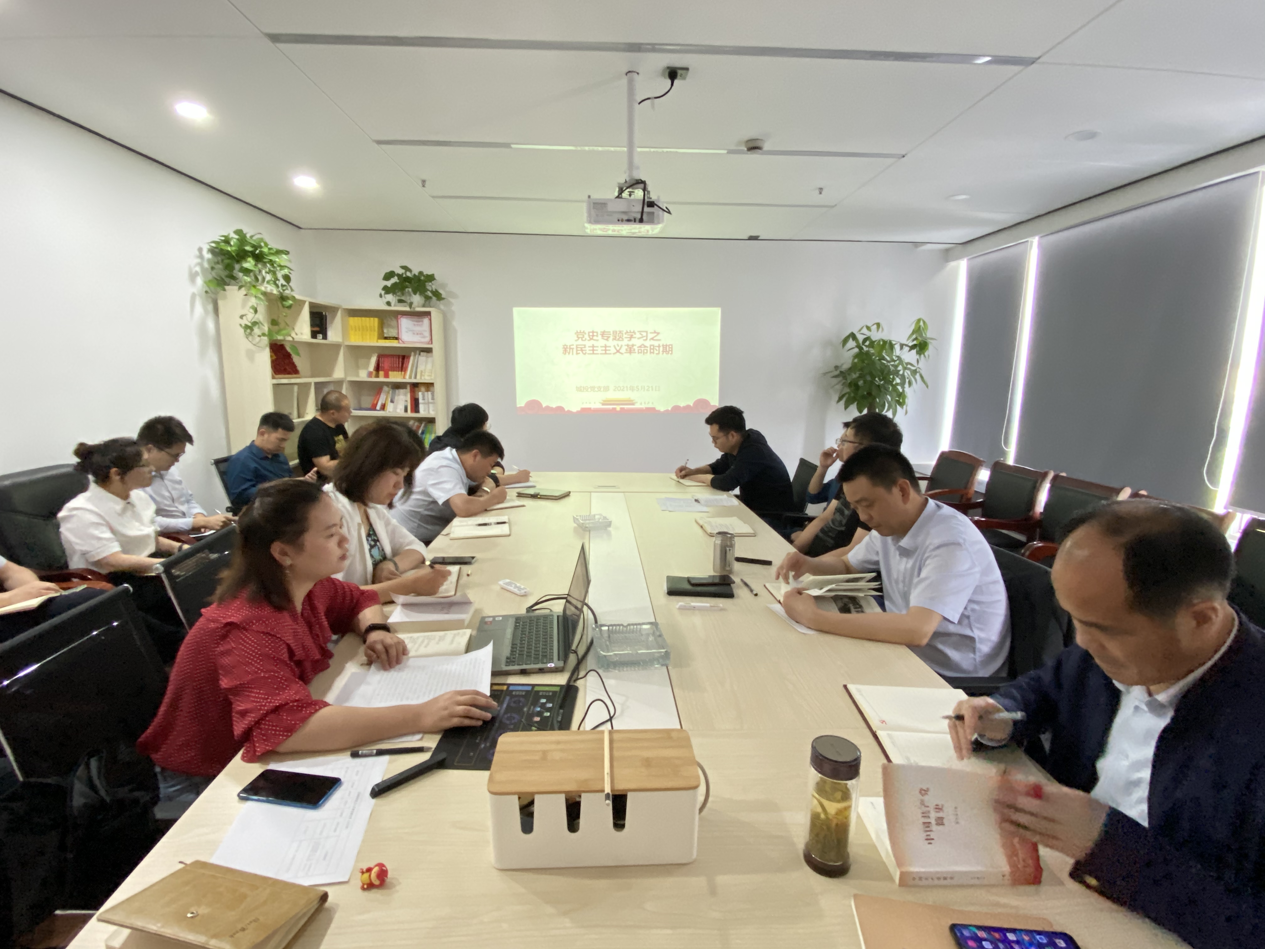 �������ս�����̳- ��Ȩ���Ĳ��˵�����