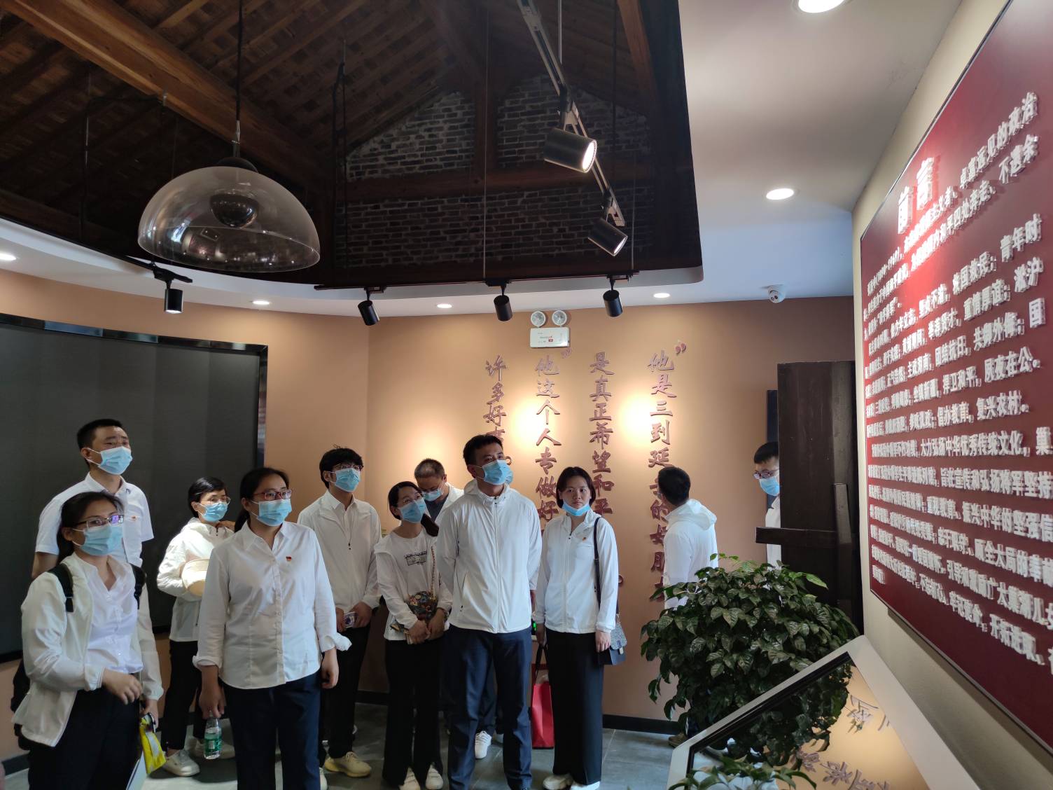 �������ս�����̳- ��Ȩ���Ĳ��˵�����