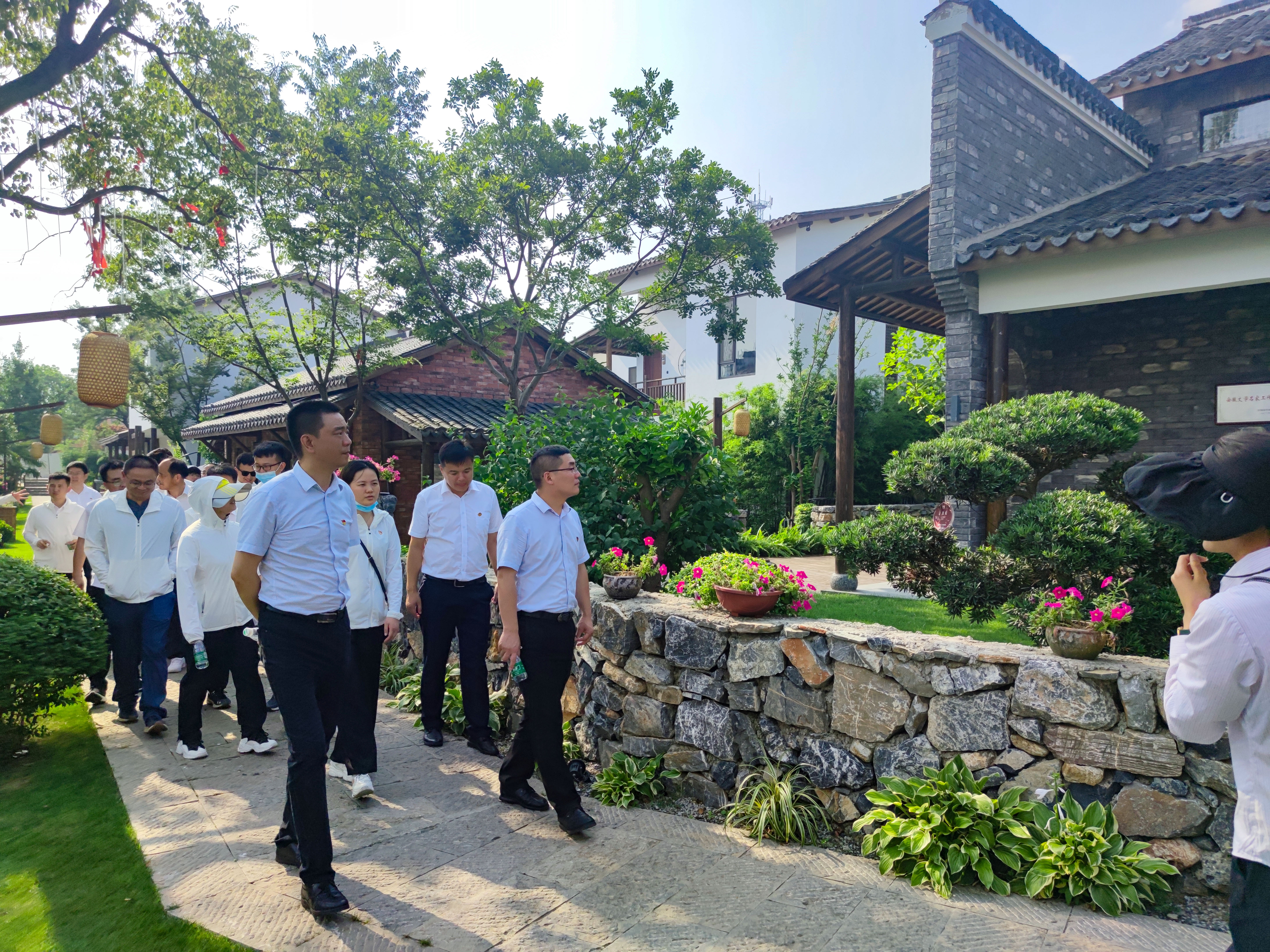 �������ս�����̳- ��Ȩ���Ĳ��˵�����