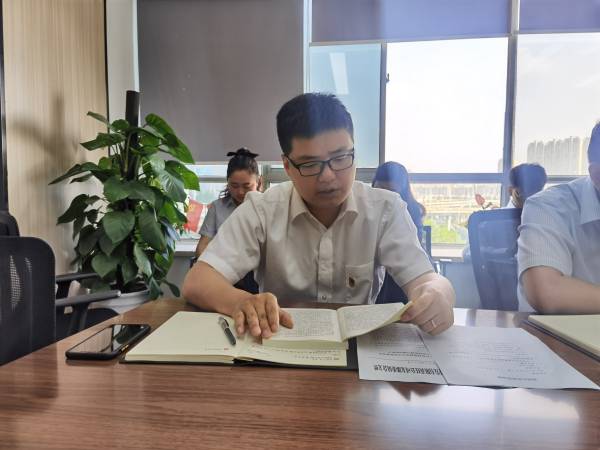 �������ս�����̳- ��Ȩ���Ĳ��˵�����