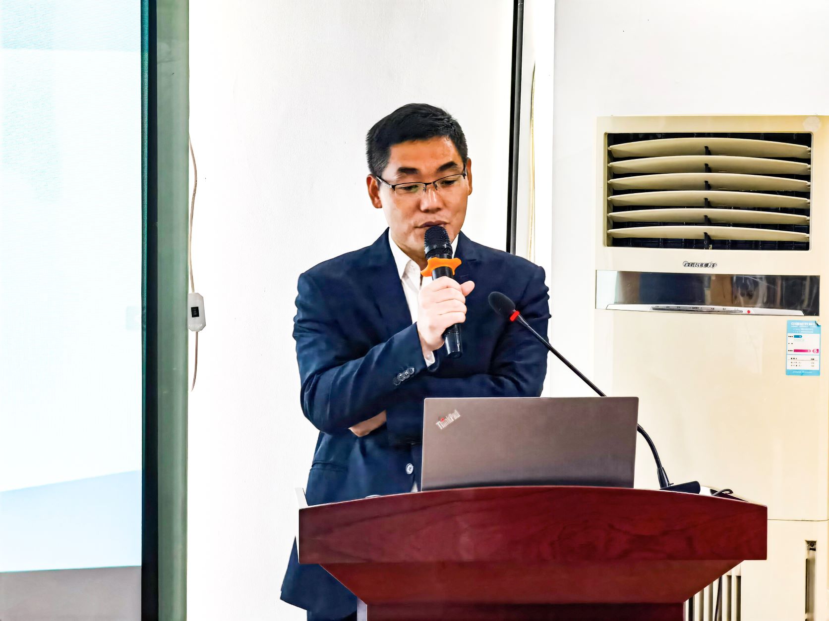 �������ս�����̳- ��Ȩ���Ĳ��˵�����