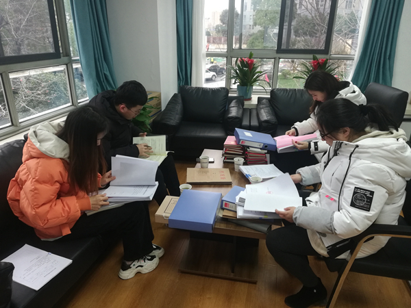 �������ս�����̳- ��Ȩ���Ĳ��˵�����