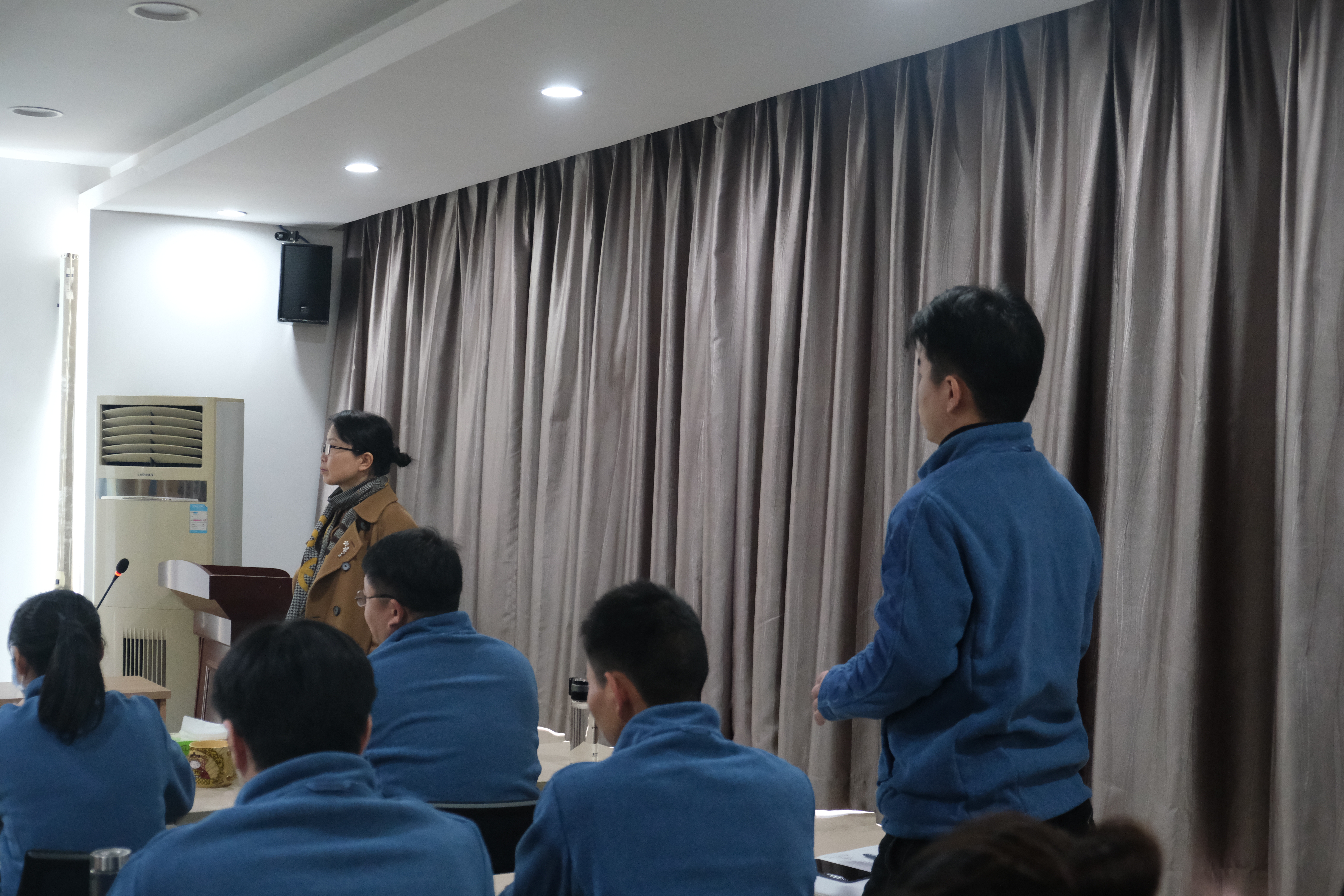 �������ս�����̳- ��Ȩ���Ĳ��˵�����