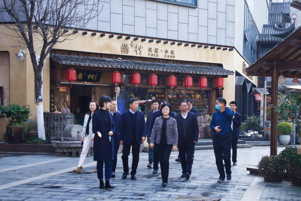 �������ս�����̳- ��Ȩ���Ĳ��˵�����