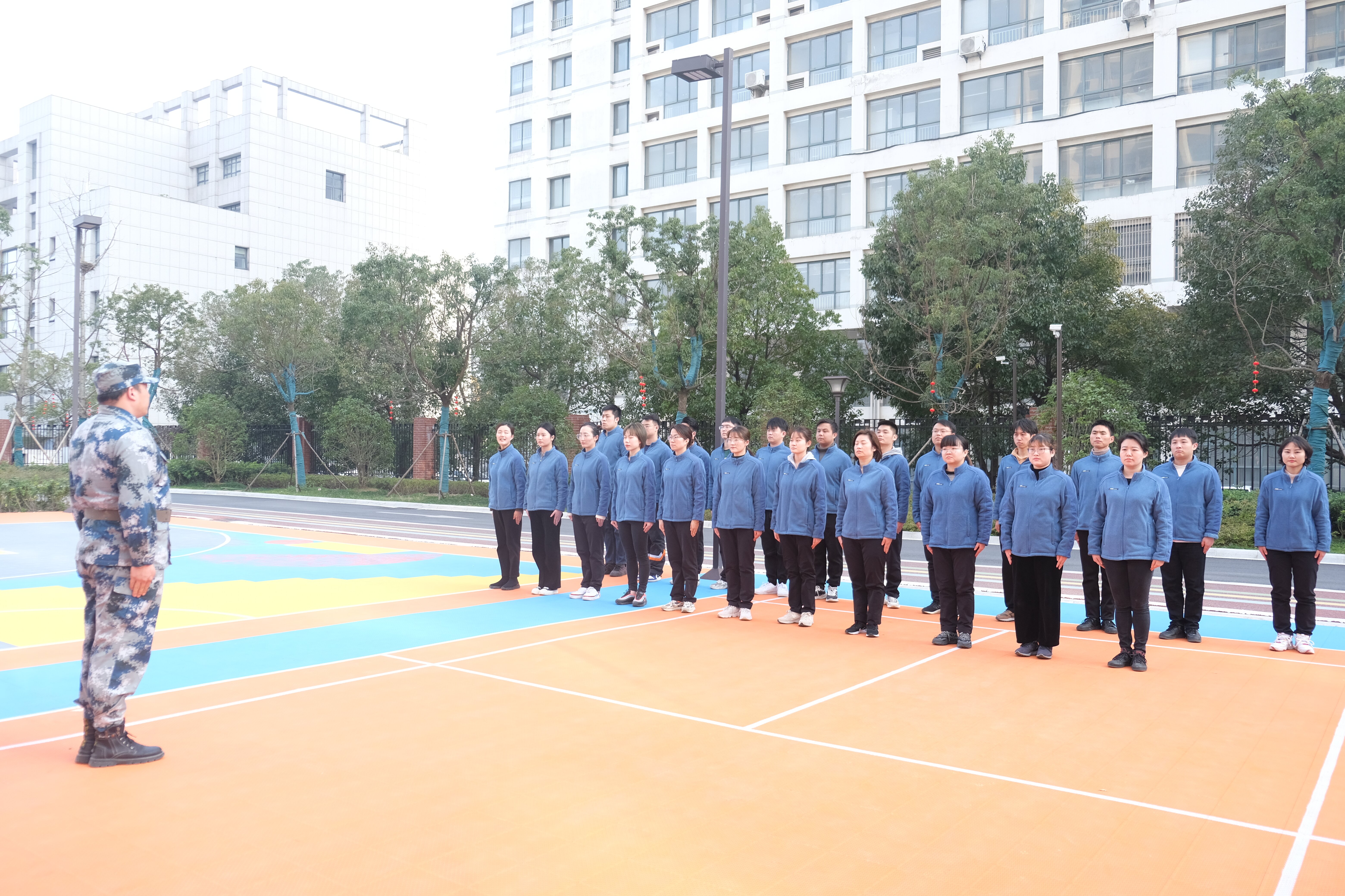 �������ս�����̳- ��Ȩ���Ĳ��˵�����