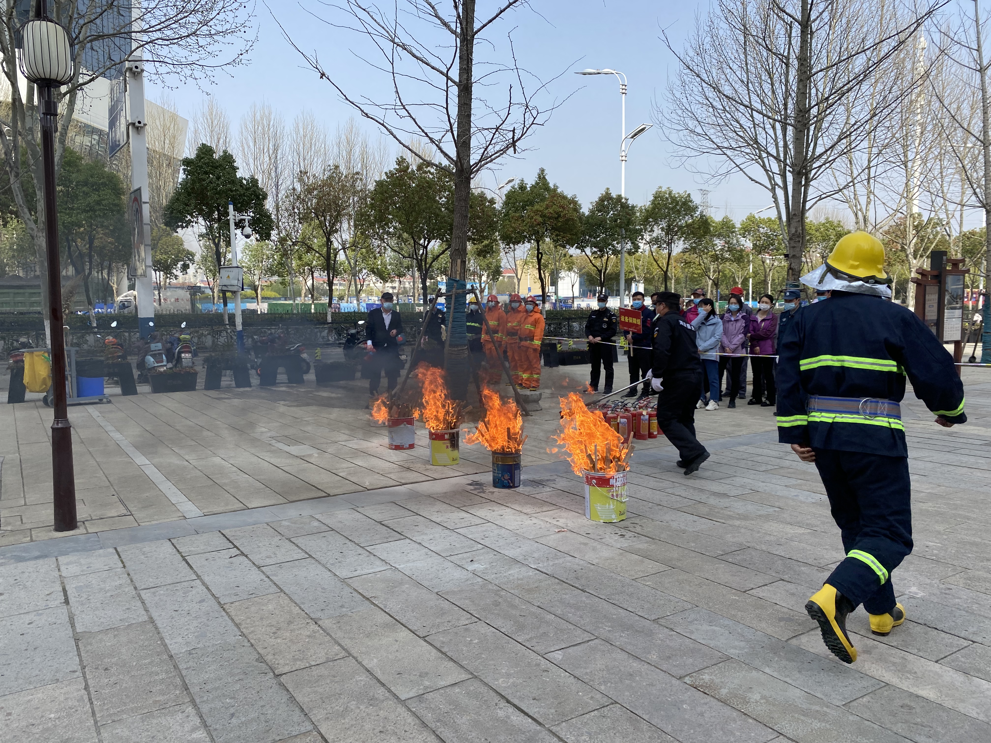 �������ս�����̳- ��Ȩ���Ĳ��˵�����