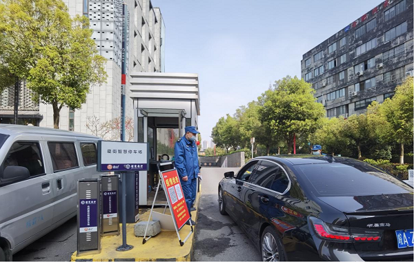 �������ս�����̳- ��Ȩ���Ĳ��˵�����