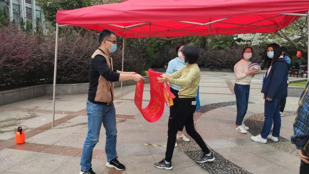 �������ս�����̳- ��Ȩ���Ĳ��˵�����