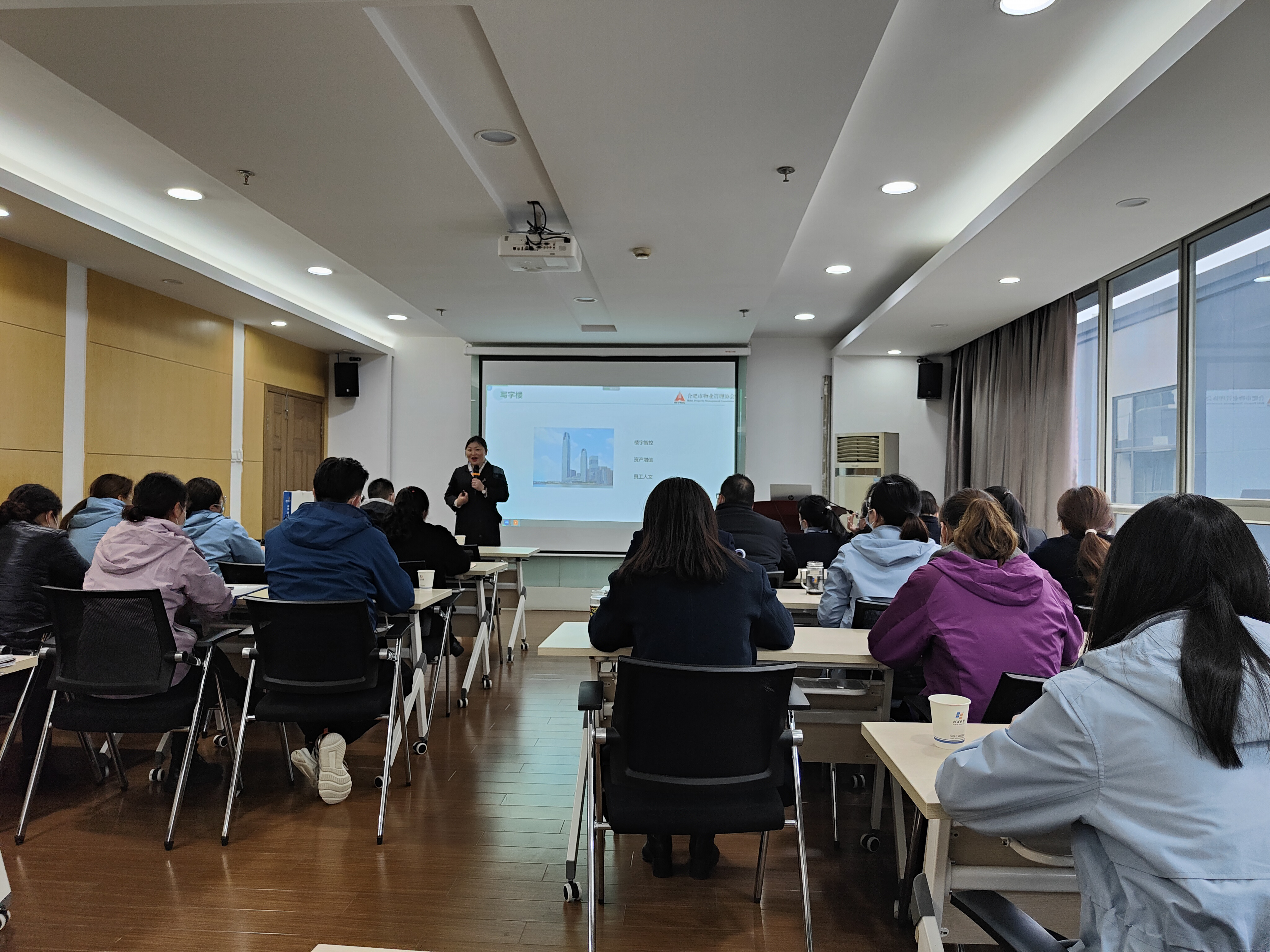 �������ս�����̳- ��Ȩ���Ĳ��˵�����