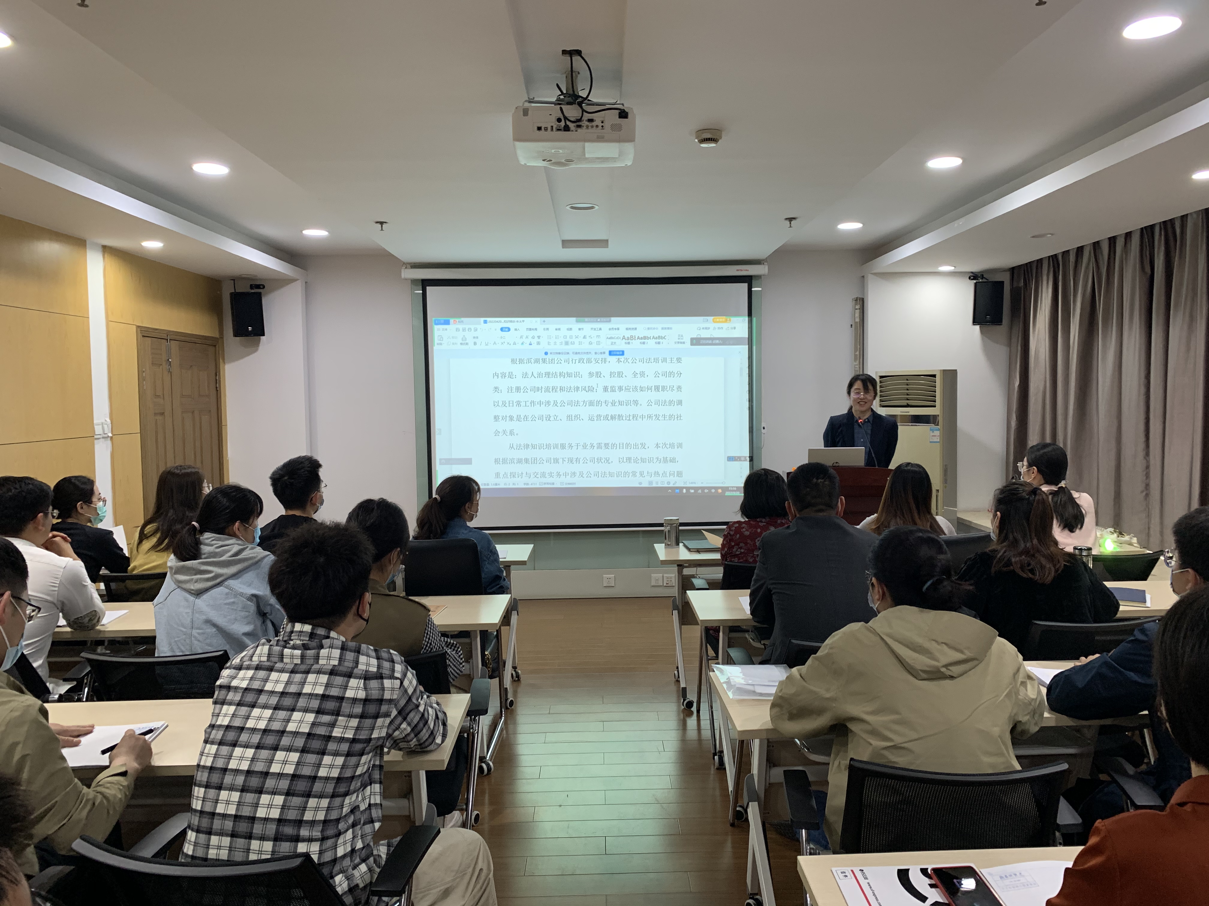 �������ս�����̳- ��Ȩ���Ĳ��˵�����