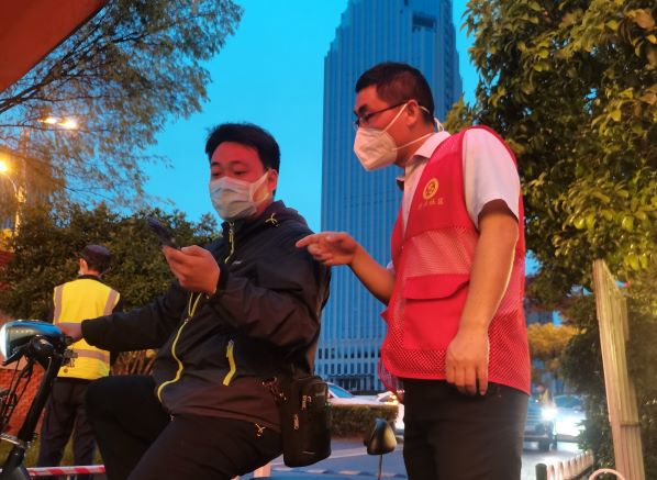 �������ս�����̳- ��Ȩ���Ĳ��˵�����