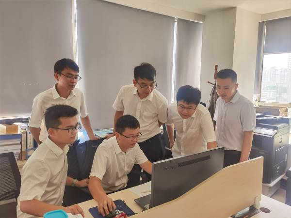 �������ս�����̳- ��Ȩ���Ĳ��˵�����