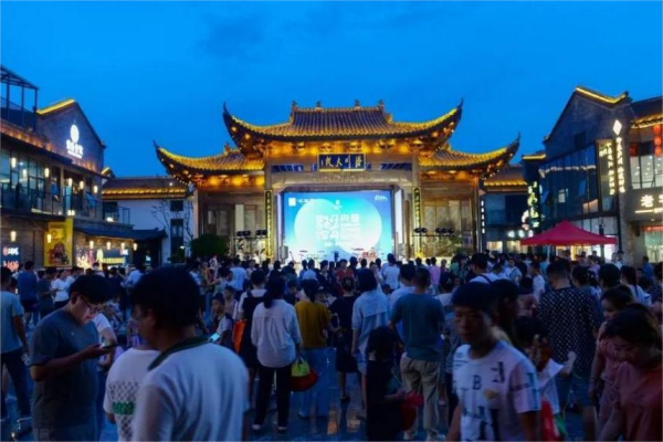 �������ս�����̳- ��Ȩ���Ĳ��˵�����