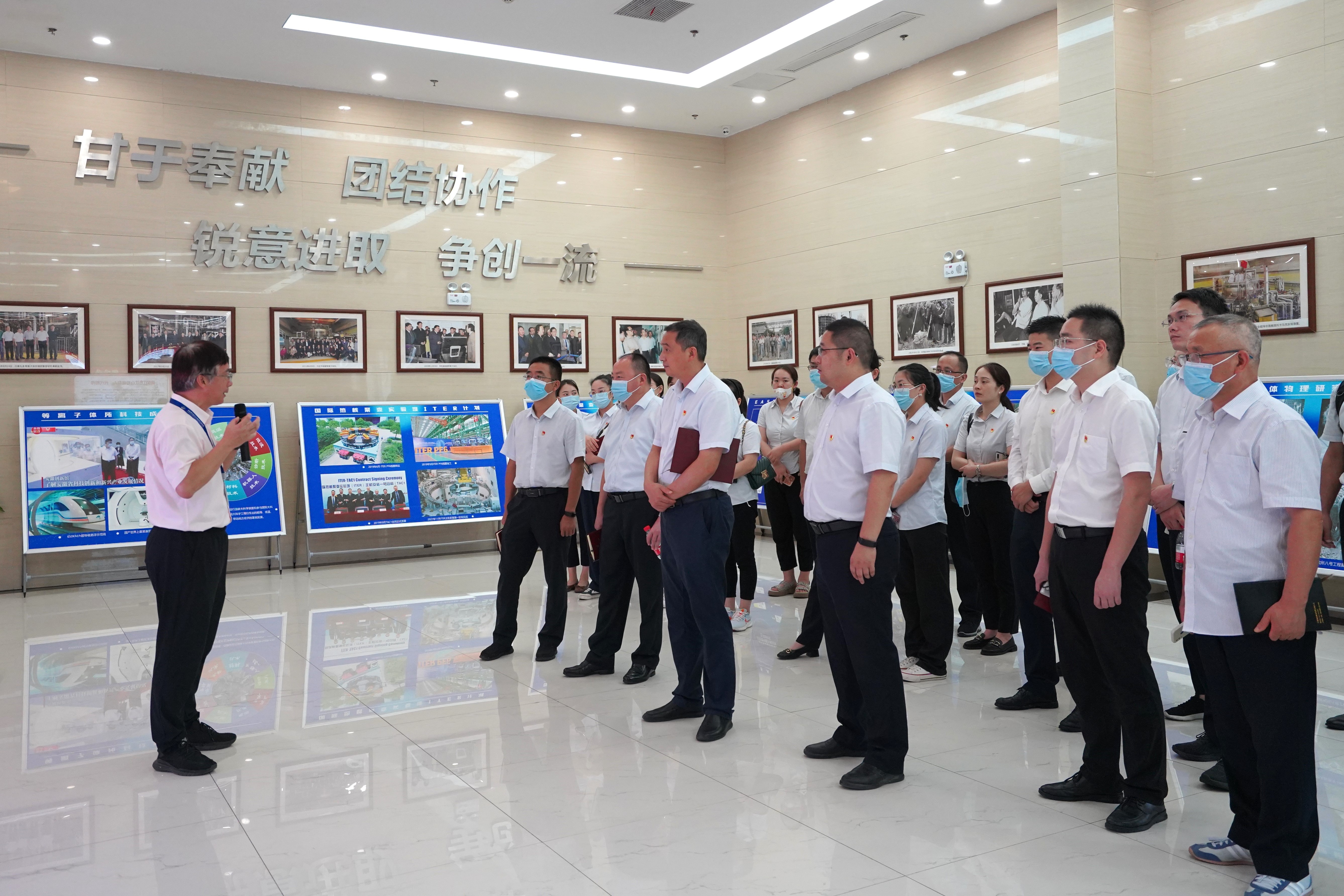 �������ս�����̳- ��Ȩ���Ĳ��˵�����